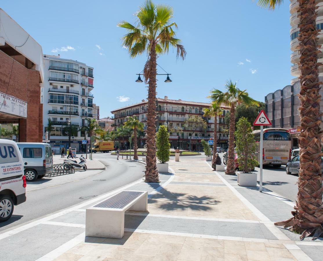 Nadine'S Place Fuengirola Bagian luar foto