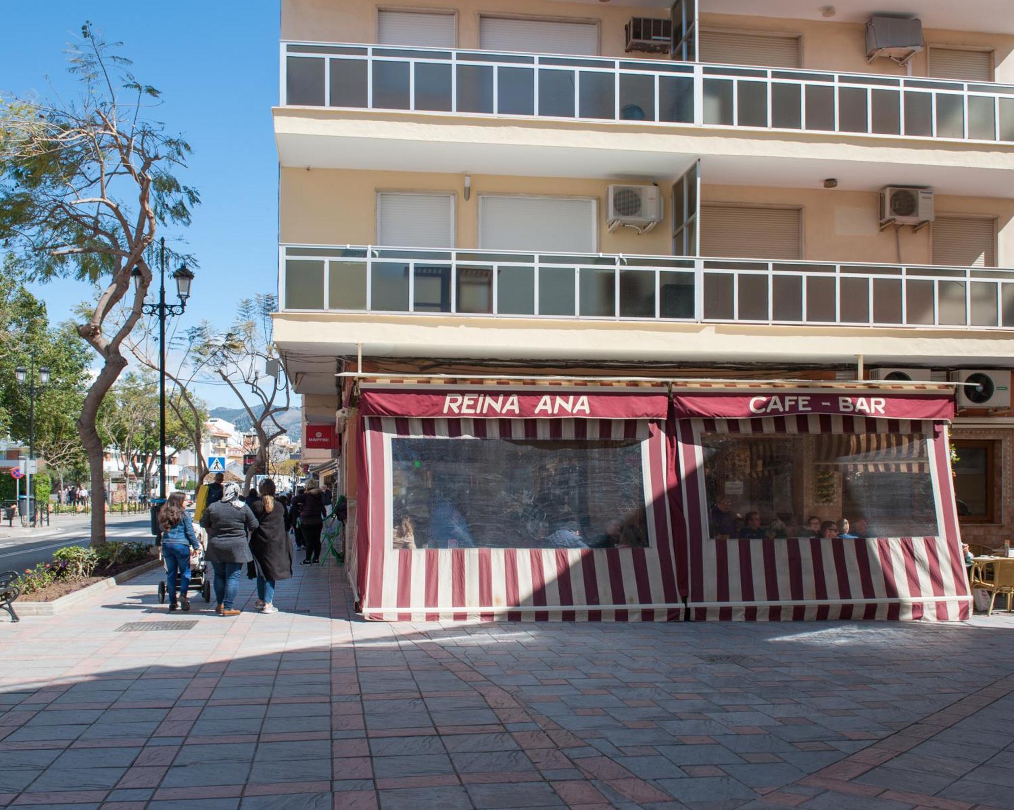 Nadine'S Place Fuengirola Bagian luar foto